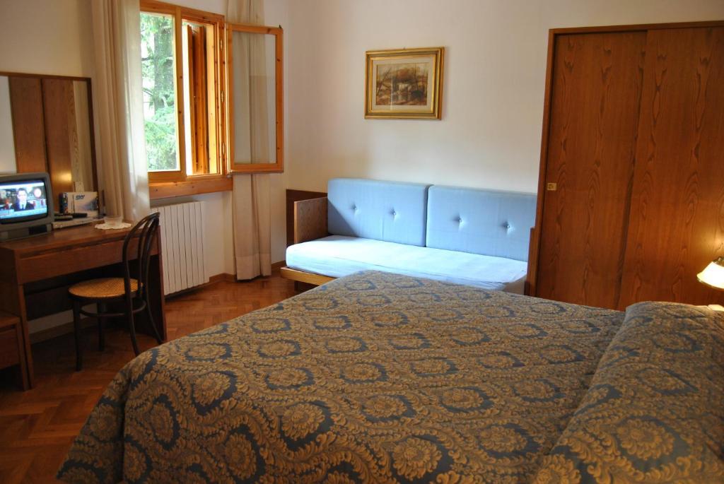Hotel Archimede Reggello Habitación foto